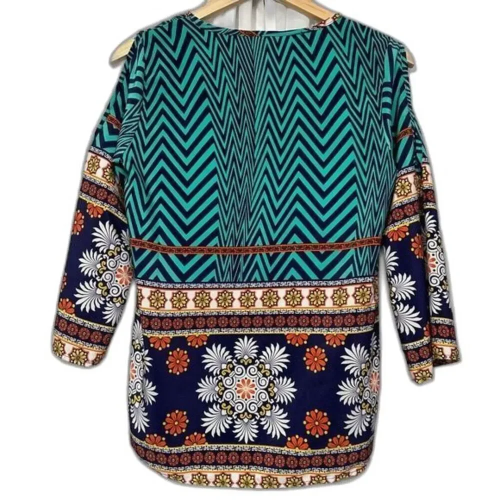 Francesca's Cold Shoulder‎ Floral Medallion Geometric Pattern Small Top - Picture 6 of 16